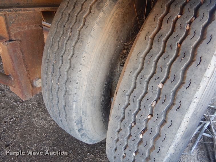 image for item DG8392 2006 Circle M equipment trailer