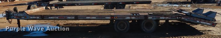 image for item DG8393 2000 Interstate 400LA equipment trailer