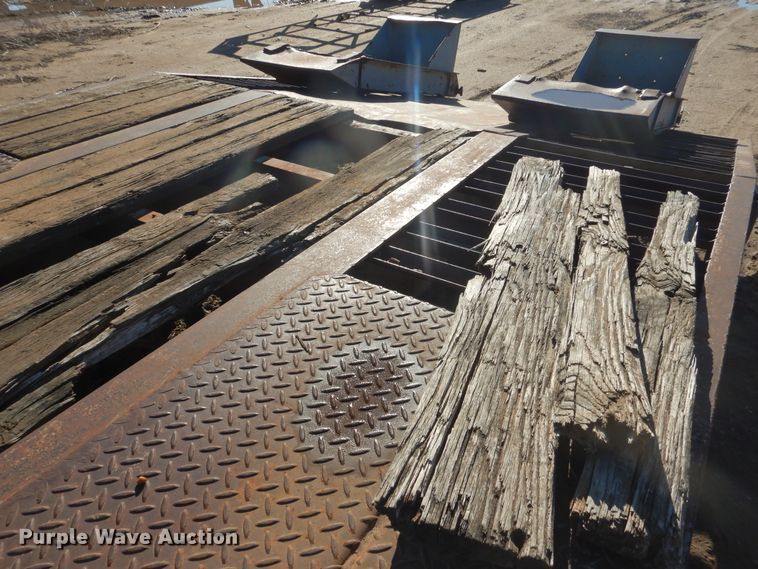 image for item DG8393 2000 Interstate 400LA equipment trailer