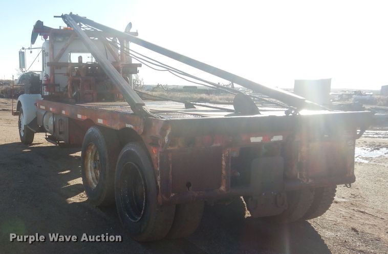 image for item DG8395 1972 Kenworth W924  winch truck