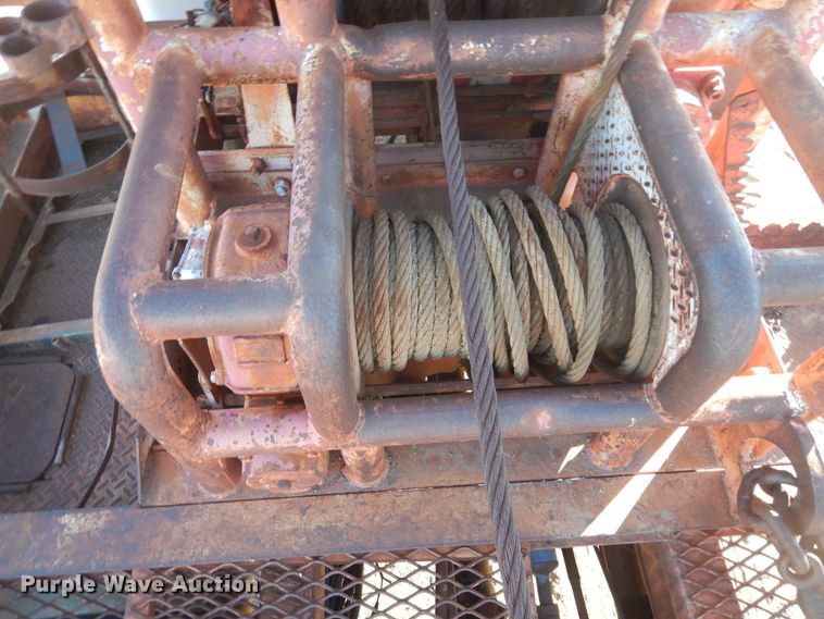 image for item DG8395 1972 Kenworth W924  winch truck