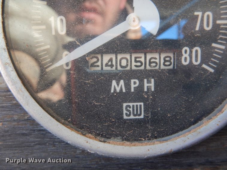 image for item DG8395 1972 Kenworth W924  winch truck