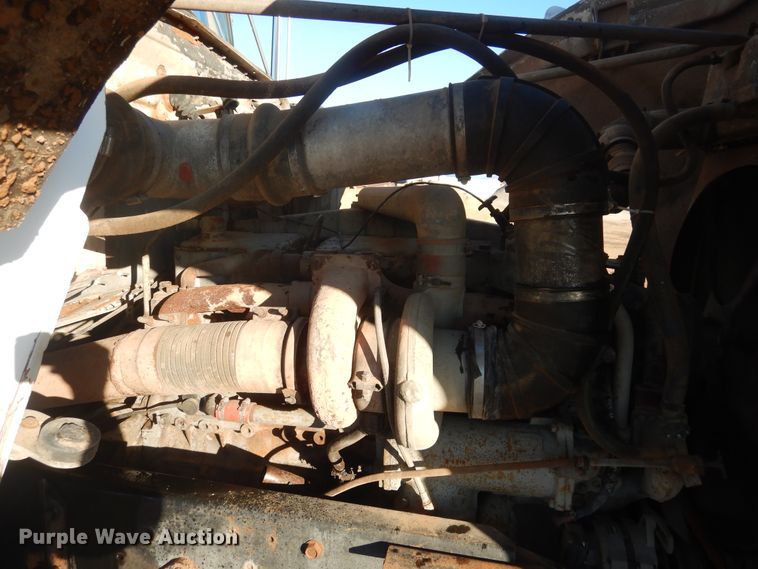 image for item DG8395 1972 Kenworth W924  winch truck