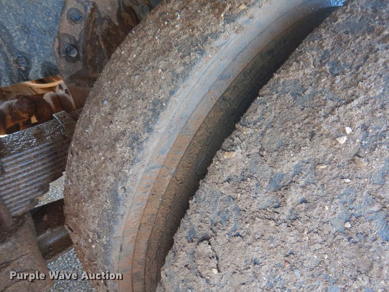 image for item DG8395 1972 Kenworth W924  winch truck