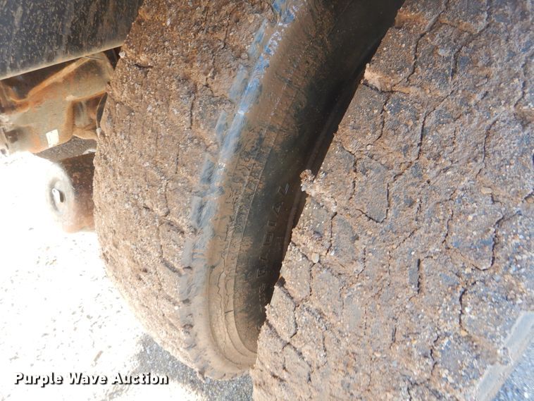 image for item DG8395 1972 Kenworth W924  winch truck