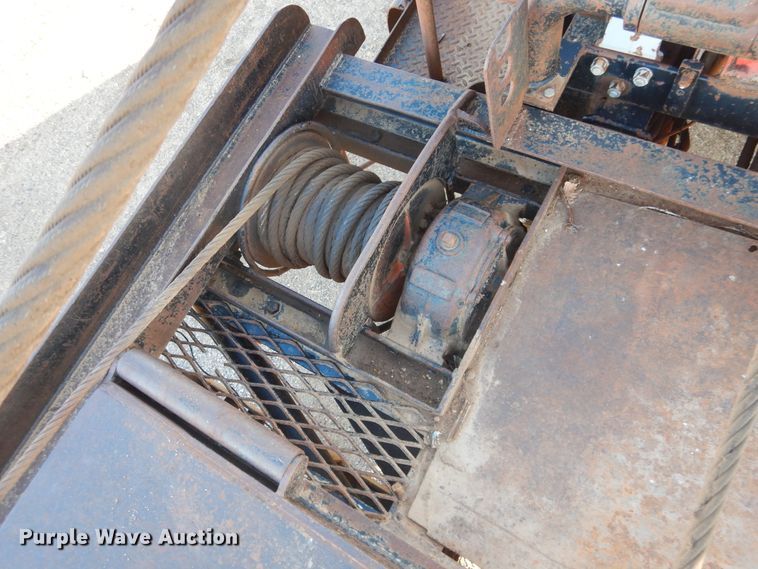 image for item DG8396 1981 Kenworth  winch truck