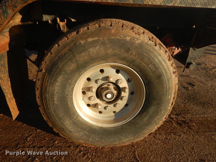 image for item DG8396 1981 Kenworth  winch truck