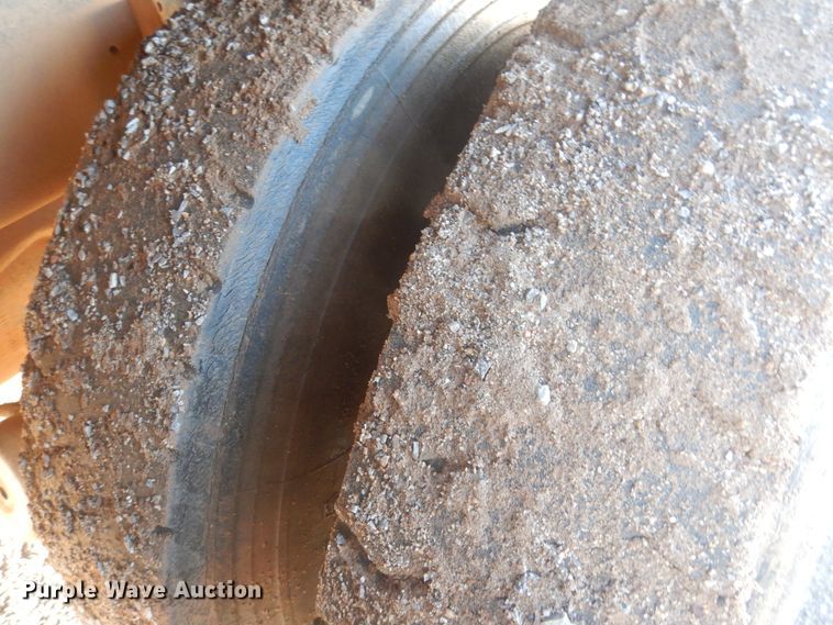 image for item DG8396 1981 Kenworth  winch truck