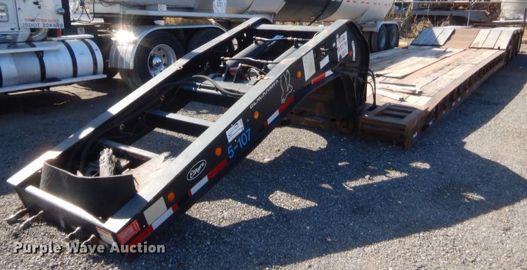 image for item DH0966 2002 Etnyre Blackhawk lowboy equipment trailer