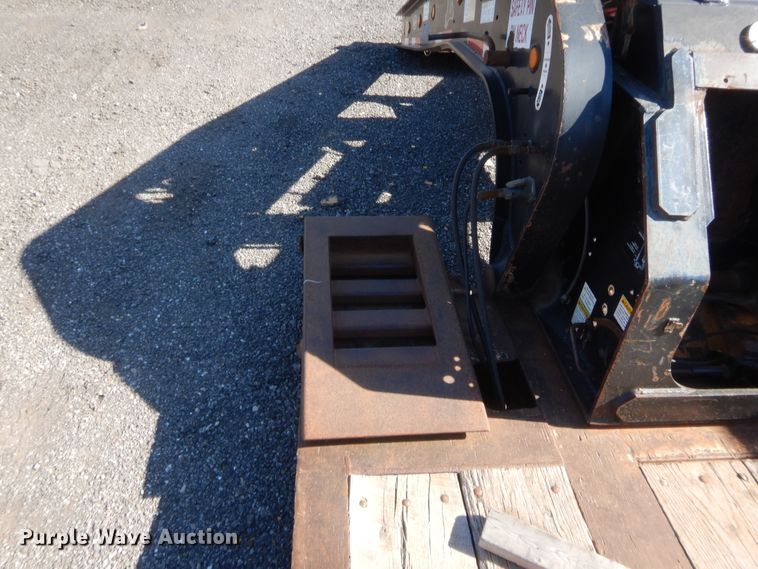image for item DH0966 2002 Etnyre Blackhawk lowboy equipment trailer