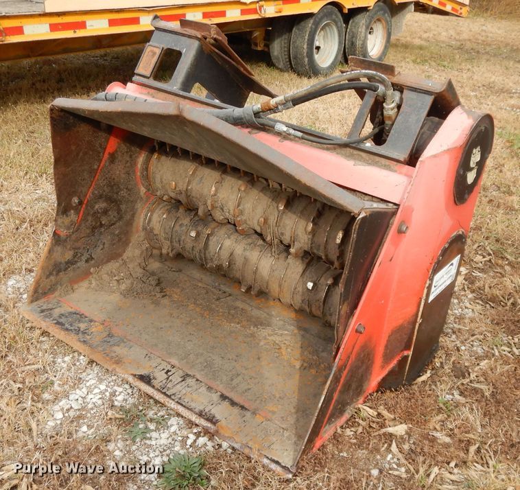 image for item DH3497 2003 Allu SML2-12 skid steer screener pulverizer