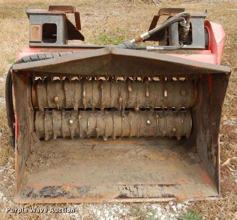 image for item DH3497 2003 Allu SML2-12 skid steer screener pulverizer