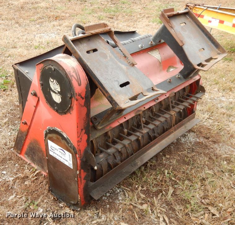 image for item DH3497 2003 Allu SML2-12 skid steer screener pulverizer