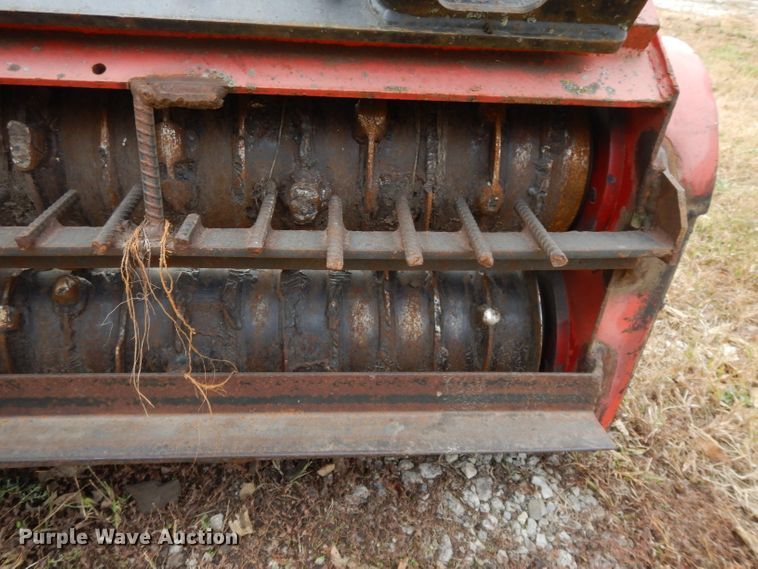 image for item DH3497 2003 Allu SML2-12 skid steer screener pulverizer