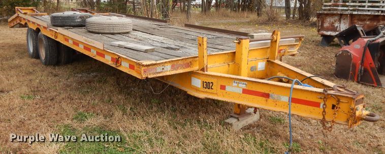 image for item DH3498 1988 Czen CZ20 equipment trailer