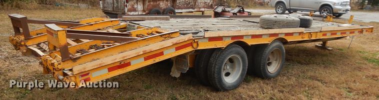 image for item DH3498 1988 Czen CZ20 equipment trailer