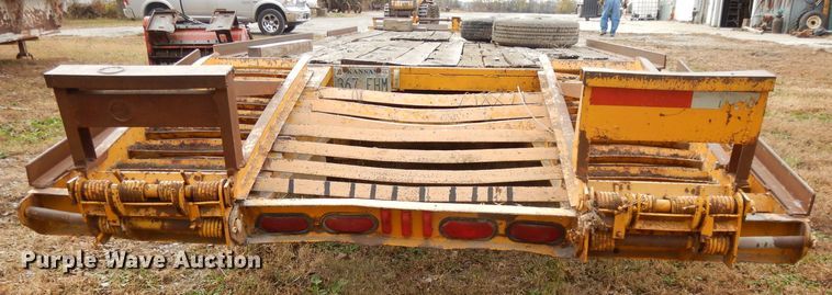 image for item DH3498 1988 Czen CZ20 equipment trailer