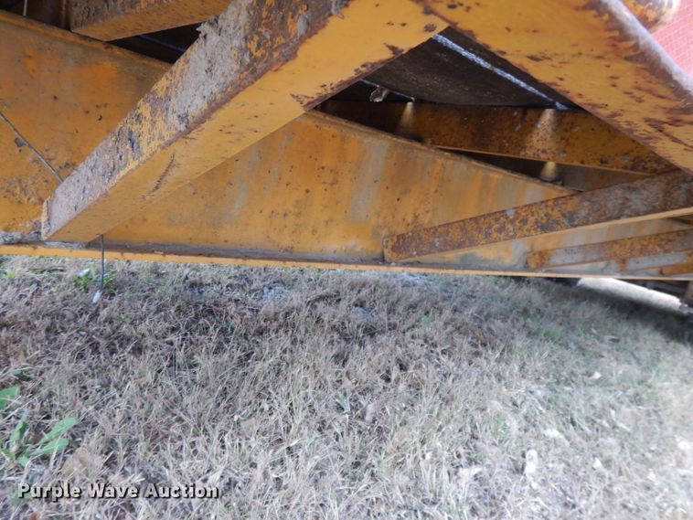 image for item DH3498 1988 Czen CZ20 equipment trailer