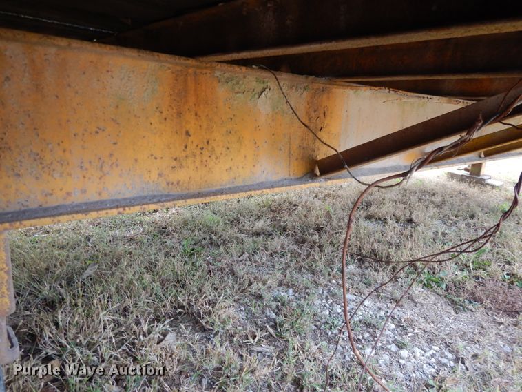 image for item DH3498 1988 Czen CZ20 equipment trailer