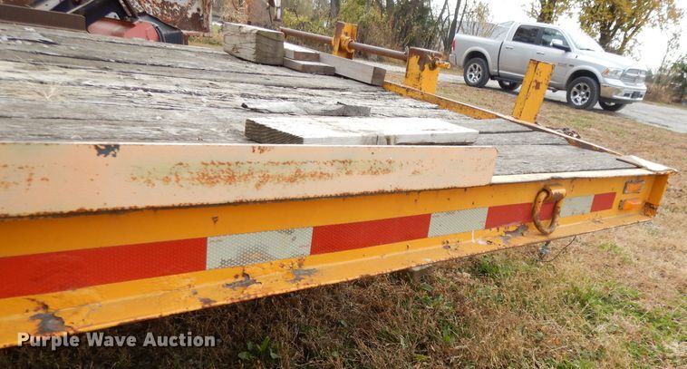 image for item DH3498 1988 Czen CZ20 equipment trailer