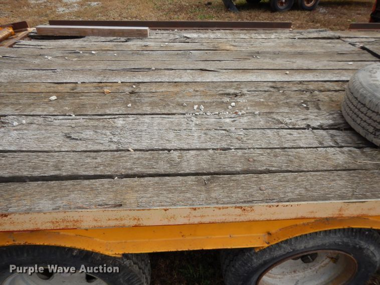 image for item DH3498 1988 Czen CZ20 equipment trailer