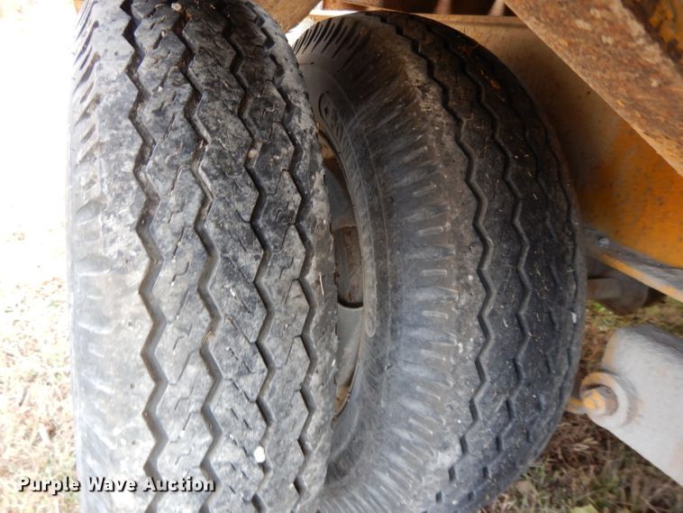 image for item DH3498 1988 Czen CZ20 equipment trailer