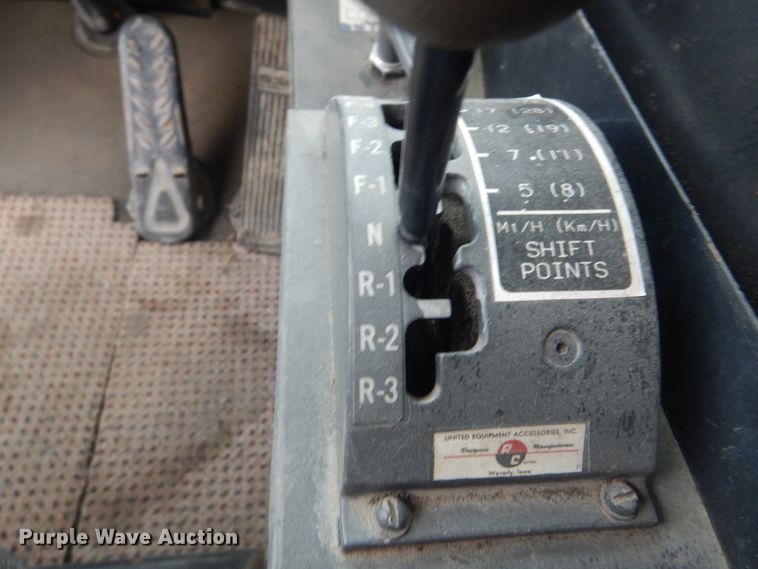 image for item DH5243 1992 Grove AT422  truck crane