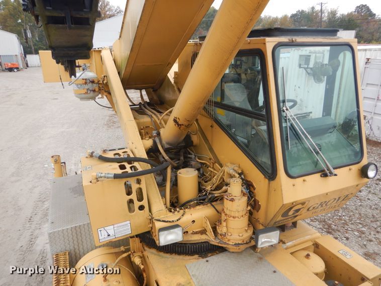 image for item DH5243 1992 Grove AT422  truck crane