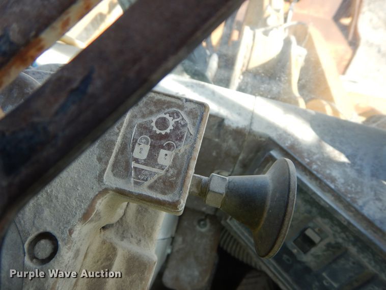 image for item DI1060 1994 Caterpillar 980F  wheel loader