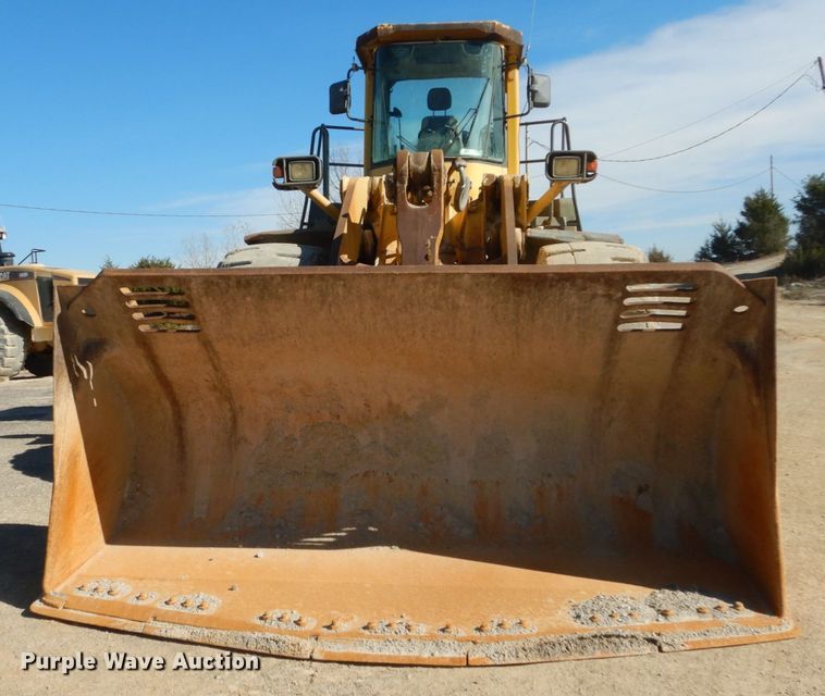 image for item DI1061 1999 Komatsu WA500-3L  wheel loader
