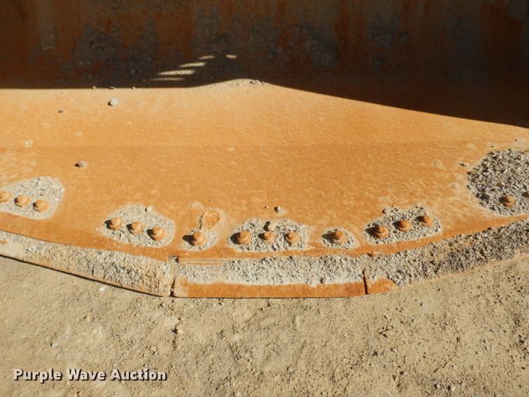 image for item DI1061 1999 Komatsu WA500-3L  wheel loader