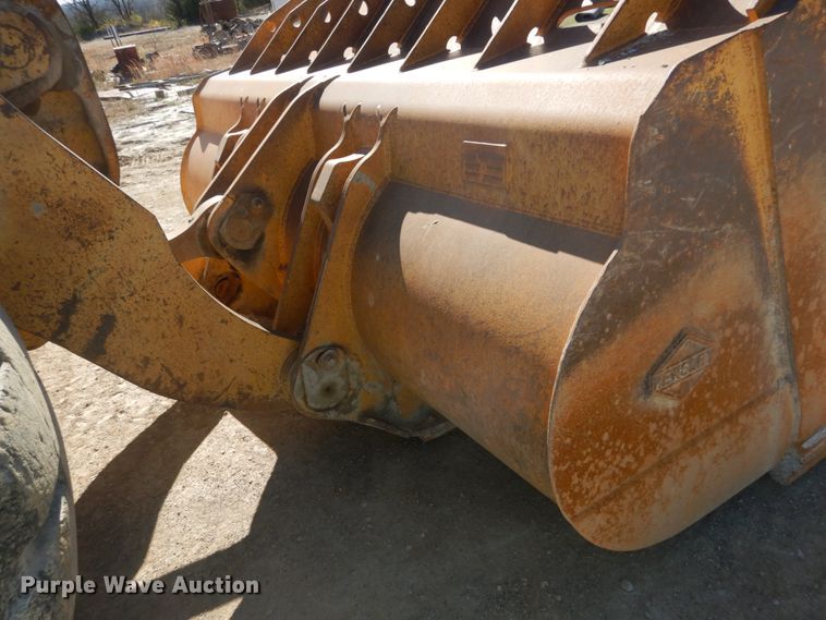 image for item DI1061 1999 Komatsu WA500-3L  wheel loader