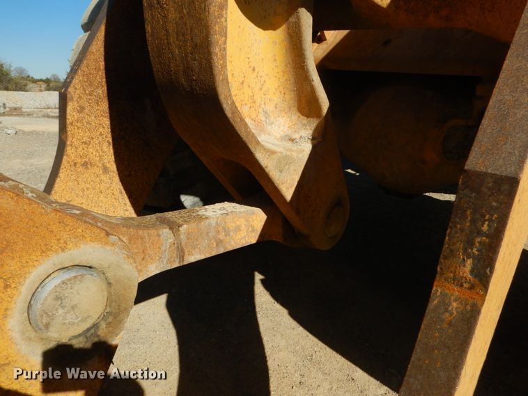 image for item DI1061 1999 Komatsu WA500-3L  wheel loader