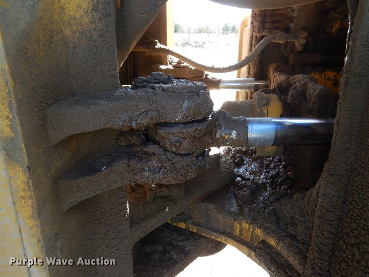 image for item DI1061 1999 Komatsu WA500-3L  wheel loader