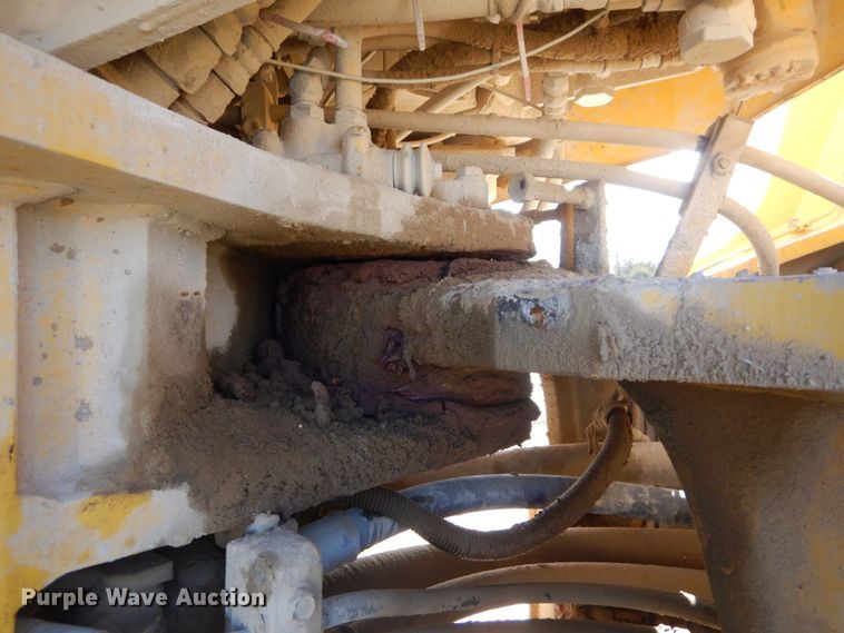 image for item DI1061 1999 Komatsu WA500-3L  wheel loader