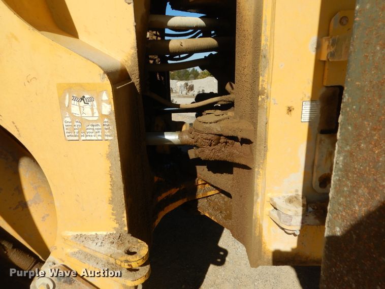 image for item DI1061 1999 Komatsu WA500-3L  wheel loader