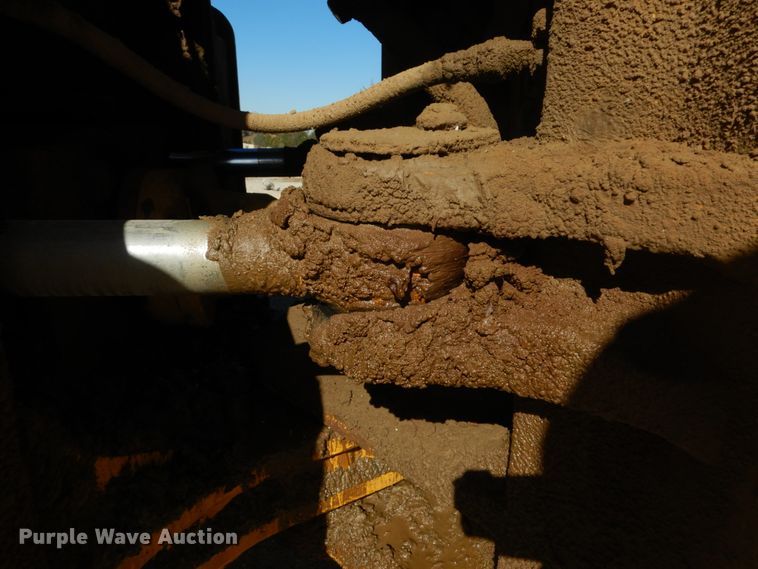 image for item DI1061 1999 Komatsu WA500-3L  wheel loader