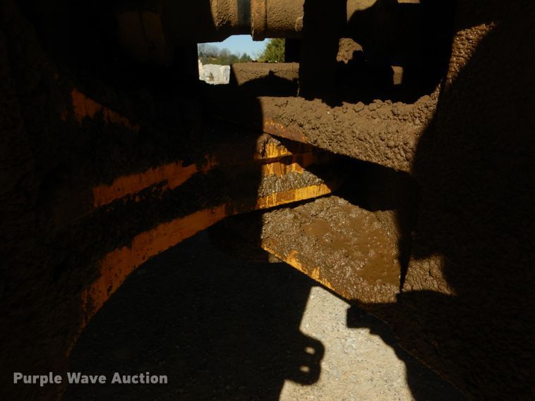 image for item DI1061 1999 Komatsu WA500-3L  wheel loader