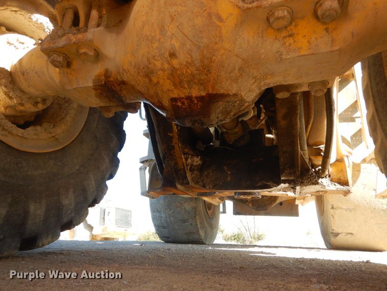 image for item DI1061 1999 Komatsu WA500-3L  wheel loader