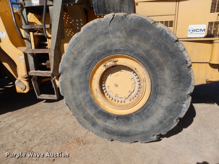 image for item DI1061 1999 Komatsu WA500-3L  wheel loader