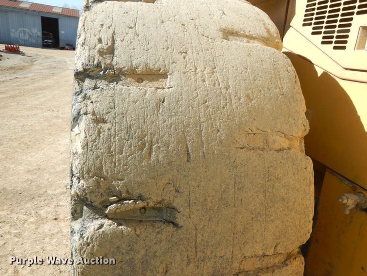 image for item DI1061 1999 Komatsu WA500-3L  wheel loader