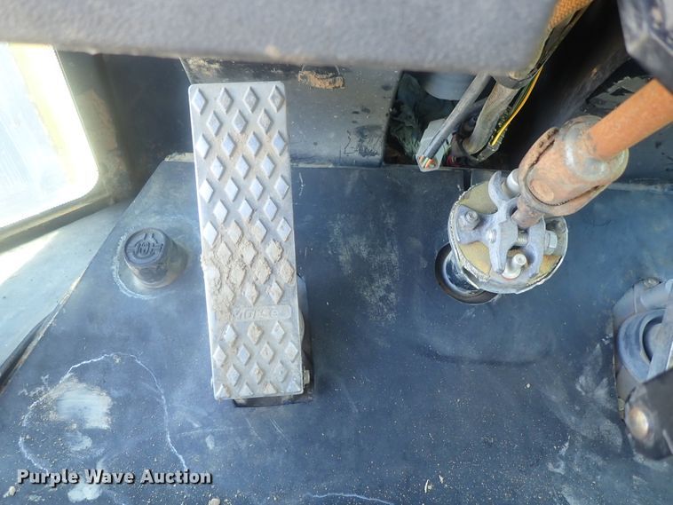 image for item DI7294 2007 John Deere 544J  wheel loader