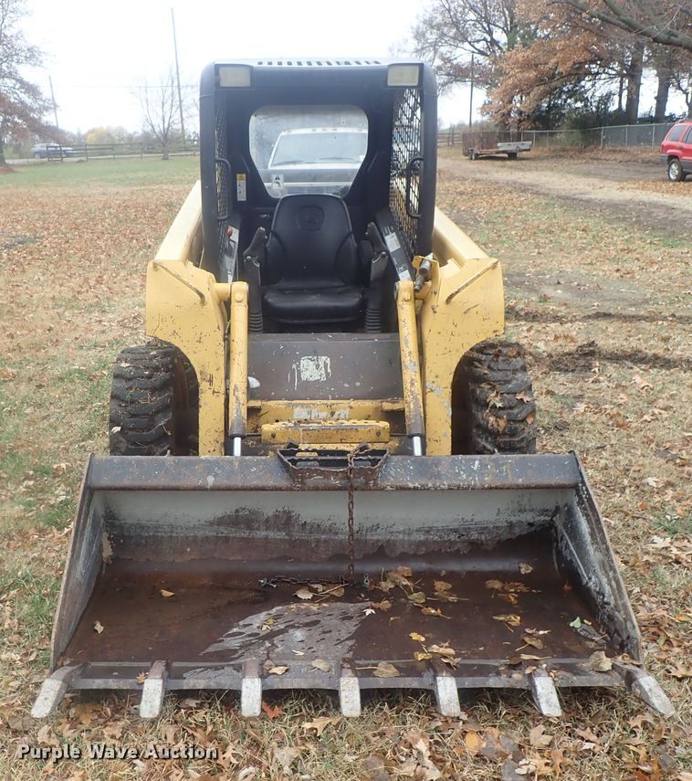 1999 John Deere 240 skid steer loader in Bel Aire, KS Item DI7308