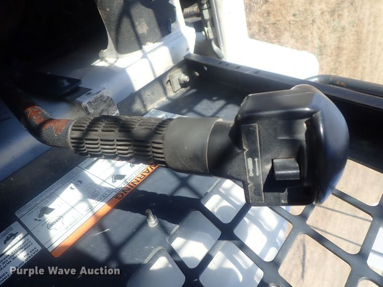 image for item DI7310 1996 Bobcat 751  skid steer loader