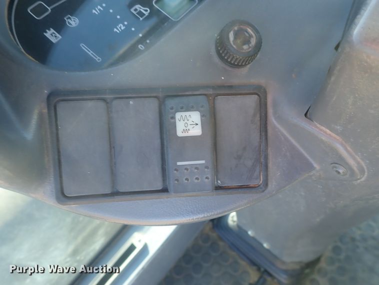 image for item DI7353 2008 Hamm 3412  vibratory single drum roller