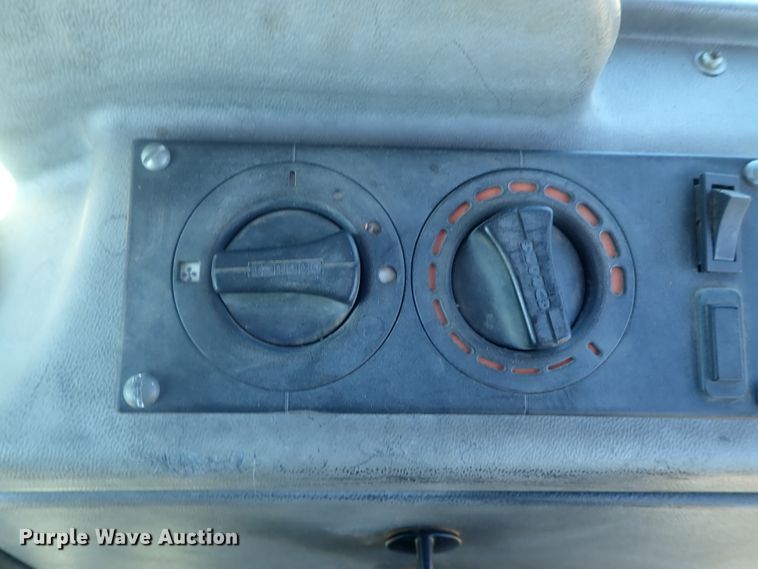 image for item DI7353 2008 Hamm 3412  vibratory single drum roller