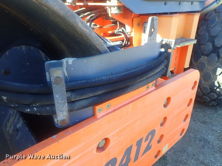 image for item DI7353 2008 Hamm 3412  vibratory single drum roller