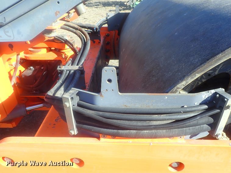 image for item DI7353 2008 Hamm 3412  vibratory single drum roller