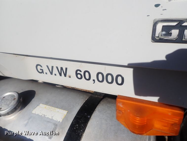 image for item DI7354 2003 Mack CV713  roll-off container truck