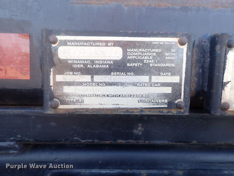 image for item DI7354 2003 Mack CV713  roll-off container truck